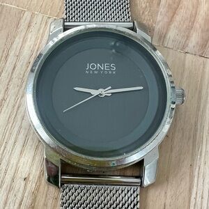 Jones New York silver tone stainless steel dress watch NEW BATTERY